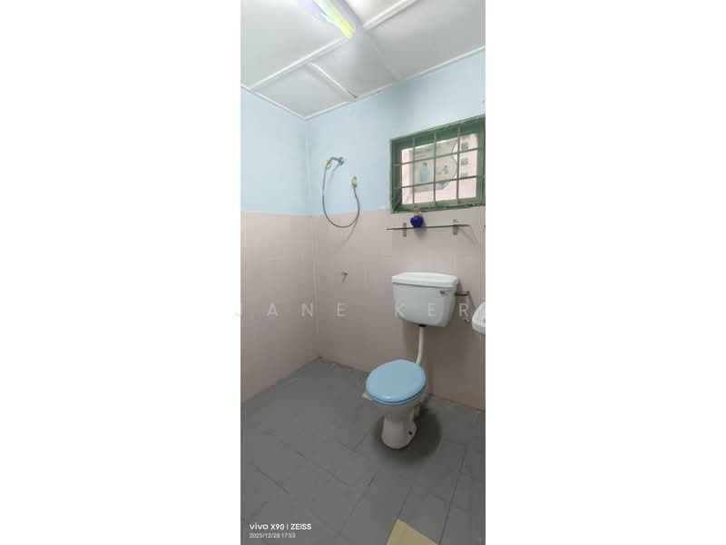 Condominium for Sale at Evergreen Park Acorn & Hazel - Jane Ker - Bathroom - PropertyGuru.com.my