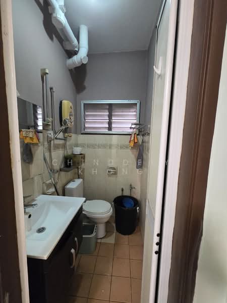 Apartment Sri Ara untuk Untuk Disewa - RM 1,650 /bulan, Apr 2026 - Bathroom - PropertyGuru.com.my