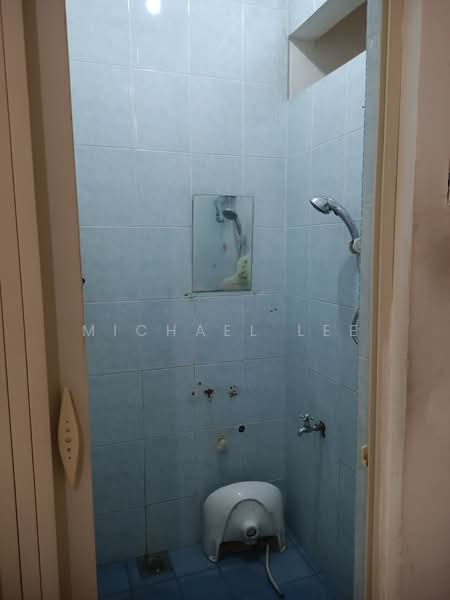 Sri Anggerik 1 untuk Untuk Dijual - RM 299,999, Mac 2026 - Bathroom - PropertyGuru.com.my