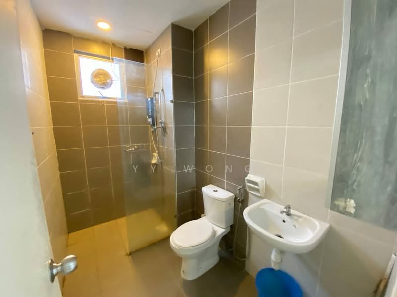 Service Residence for Rent at BSP 21 - YY Wong - Bathroom - PropertyGuru.com.my