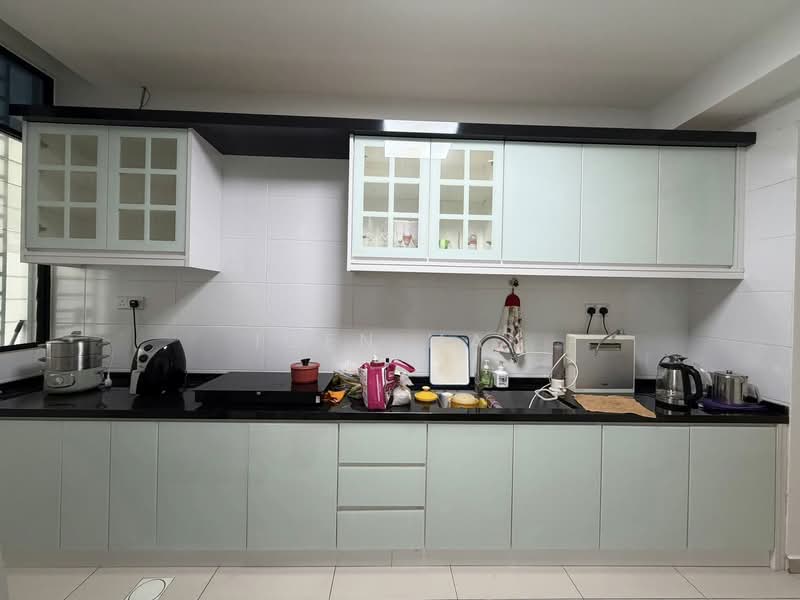 Cluster House for Sale in Eco Majestic (Semenyih) - Igen Mak - Kitchen - PropertyGuru.com.my