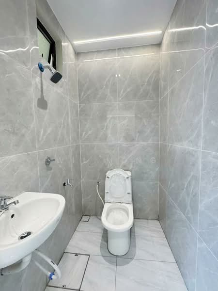 Ulu Tiram , Taman Puteri Wangsa untuk Untuk Dijual - RM 368,000, Mac 2026 - Bathroom - PropertyGuru.com.my