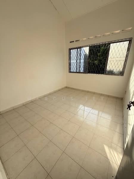 2-storey Terraced House for Sale in Taman Kemas (Tampoi) - Marcus Tey - Interior - PropertyGuru.com.my