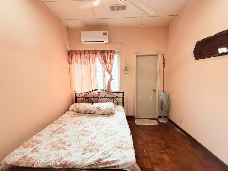 Double Storey House @ USJ 11 untuk Untuk Dijual - RM 880,000, Mac 2026 - Bedroom - PropertyGuru.com.my