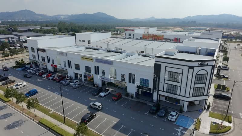 Shop for Sale in Puncak Alam (Selangor) - Jack Khor Phor Jiing - Exterior - PropertyGuru.com.my