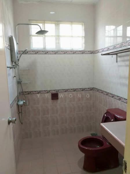 Bungalow for Rent in Petaling Jaya (Selangor) - YY Wong - Bathroom - PropertyGuru.com.my