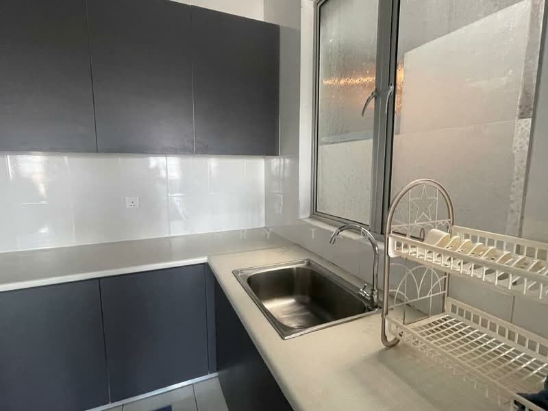 Idaman Abadi untuk Untuk Disewa - RM 1,300 /bulan, Mac 2026 - Kitchen - PropertyGuru.com.my