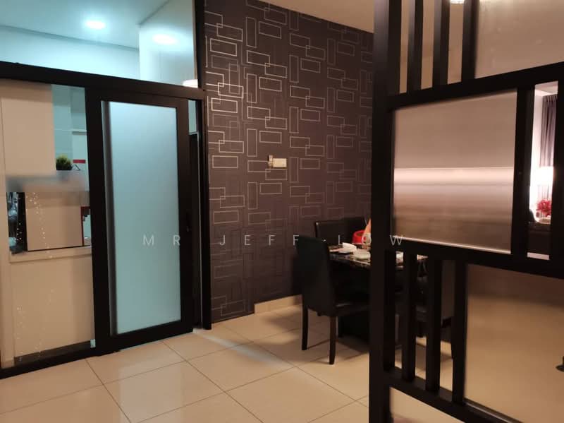 Damansara Foresta untuk Untuk Dijual - RM 650,000, Mac 2026 - Dining Room - PropertyGuru.com.my