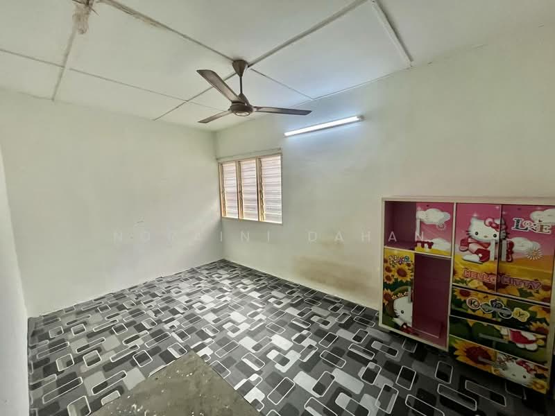 2-storey Terraced House for Sale in Ampang (Selangor) - Noraini Dahan - Bedroom - PropertyGuru.com.my