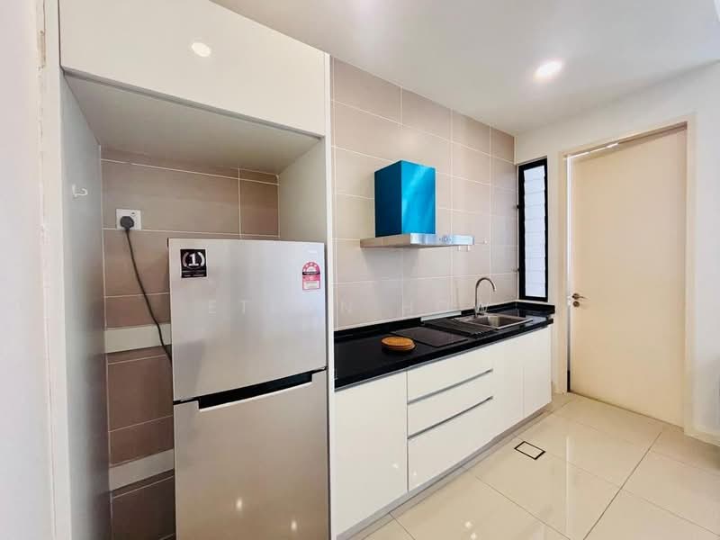 Service Residence for Rent at D'Pristine - Ethan How - PropertyGuru.com.my