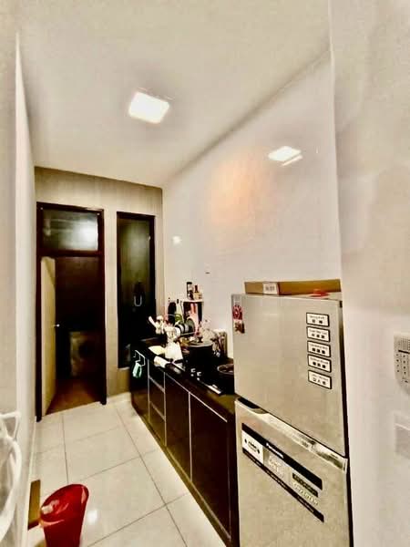 Service Residence for Sale at D'Summit Residences - Kuu Chin - Kitchen - PropertyGuru.com.my
