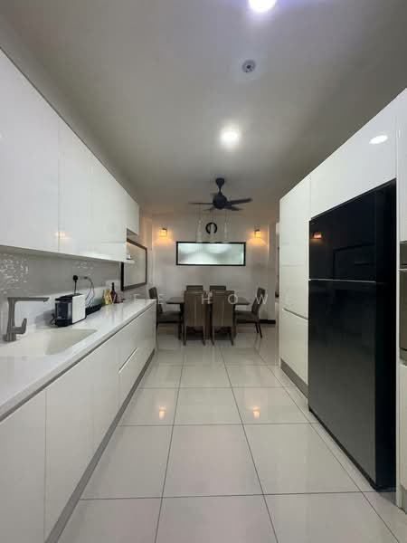 Semi-Detached House for Sale in Taman Sri Tebrau (Johor Bahru) - Wee Howe - Kitchen - PropertyGuru.com.my