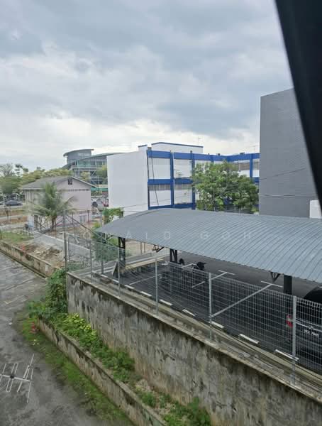 Kuala Kangsar 3 Storey Shoplot untuk Untuk Dijual - RM 1,000,000, Mac 2026 - Exterior - PropertyGuru.com.my