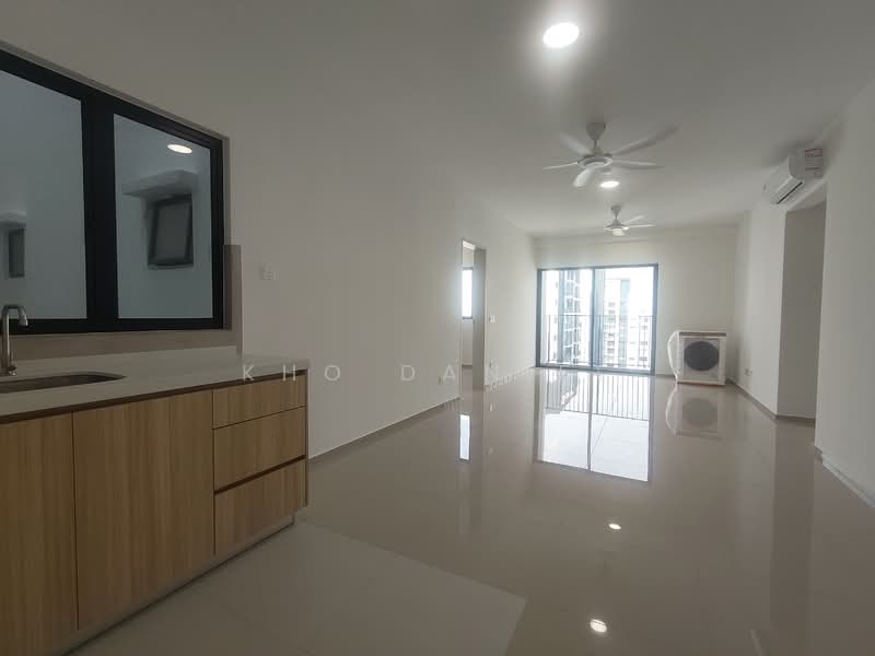 Servis Apartment untuk Disewa di Hana @ Eco Ardence - Kho Daniel - Living Room - PropertyGuru.com.my