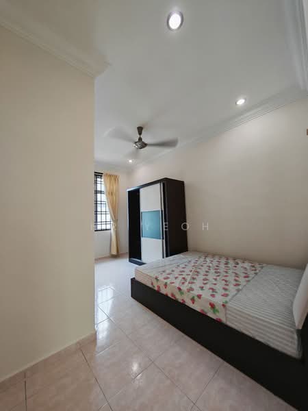 2-storey Terraced House for Sale in Taman Nusa Indah (Iskandar Puteri (Nusajaya)) - HR Yeoh - Bedroom - PropertyGuru.com.my