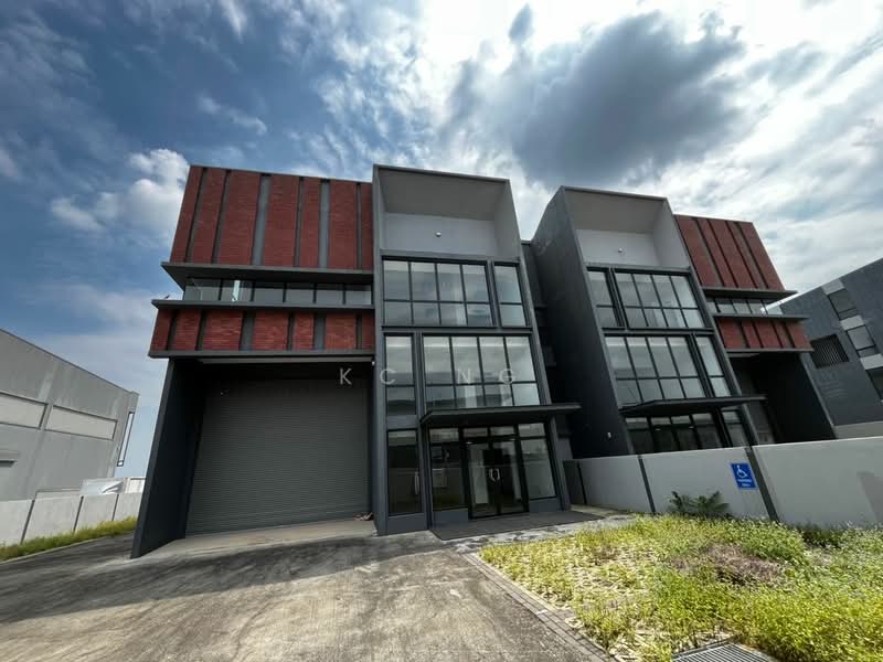 Factory for Rent in Sungai Buloh (Selangor) - KC NG - Exterior - PropertyGuru.com.my