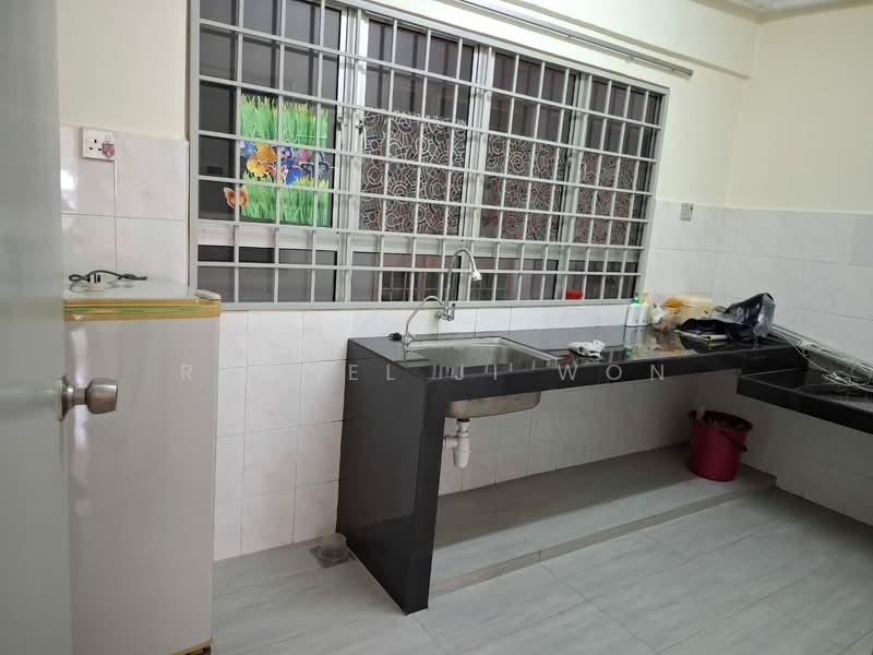 Condominium for Sale at Endah Ria - Rachel Ji Won - Kitchen - PropertyGuru.com.my