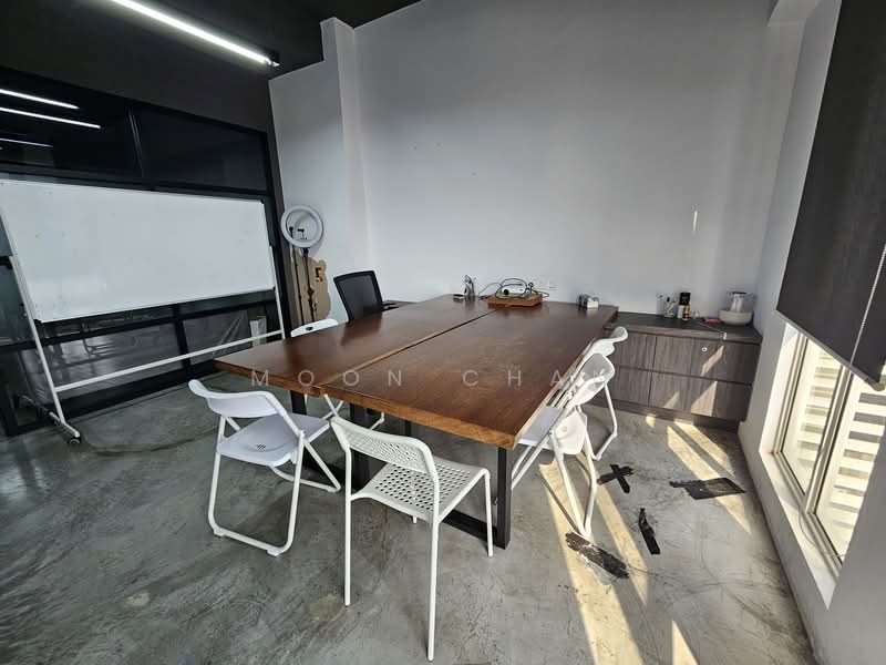 Office for Rent in Mont Kiara (Kuala Lumpur) - Moon Chan - Interior - PropertyGuru.com.my
