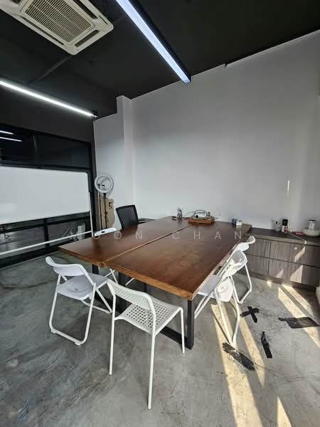 Office for Rent in Mont Kiara (Kuala Lumpur) - Moon Chan - Interior - PropertyGuru.com.my