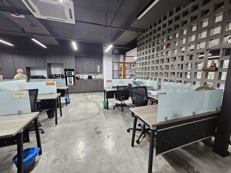 Office for Rent in Mont Kiara (Kuala Lumpur) - Moon Chan - Interior - PropertyGuru.com.my