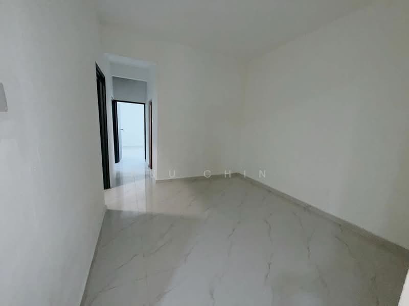 Terraced House for Sale in Kota Tinggi (Johor) - Kuu Chin - Corridor - PropertyGuru.com.my
