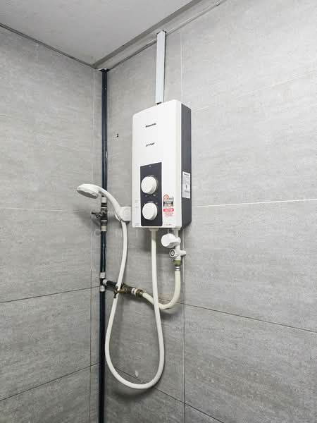 Condominium for Rent at Indah Villa Condominium - Chi Hau - Bathroom - PropertyGuru.com.my