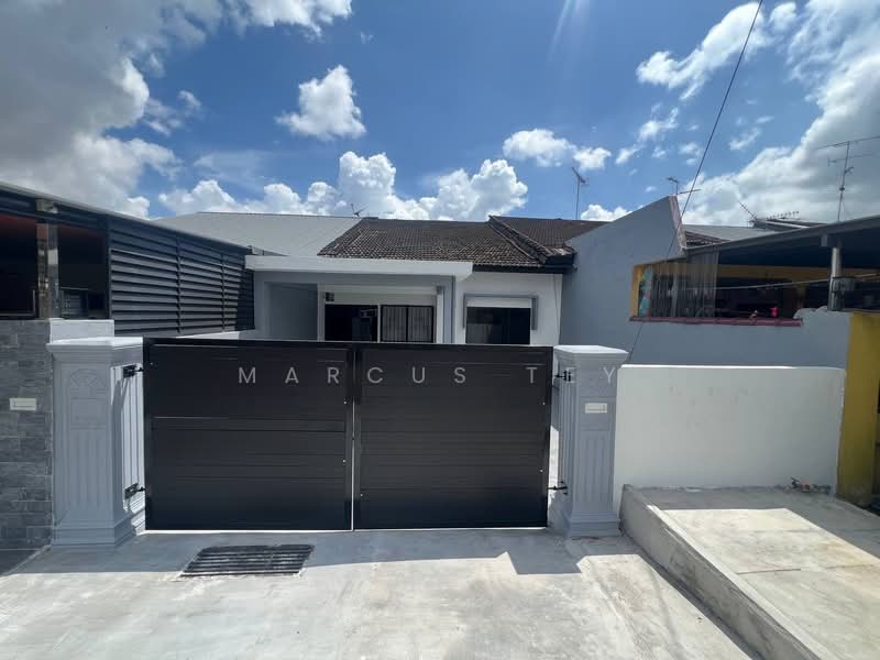 1-storey Terraced House for Sale in Ulu Tiram (Johor) - Marcus Tey - Exterior - PropertyGuru.com.my