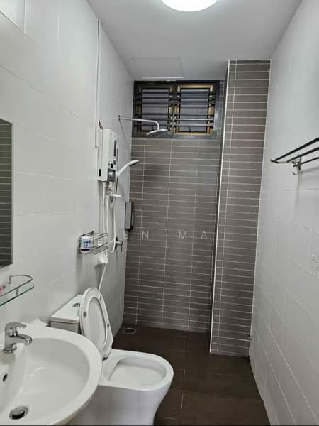 Palazio untuk Untuk Dijual - RM 438,000, Mac 2026 - Bathroom - PropertyGuru.com.my