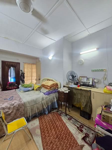 2-storey Terraced House for Sale in Taman Lucky (Bangsar) - Megan Wong - Bedroom - PropertyGuru.com.my