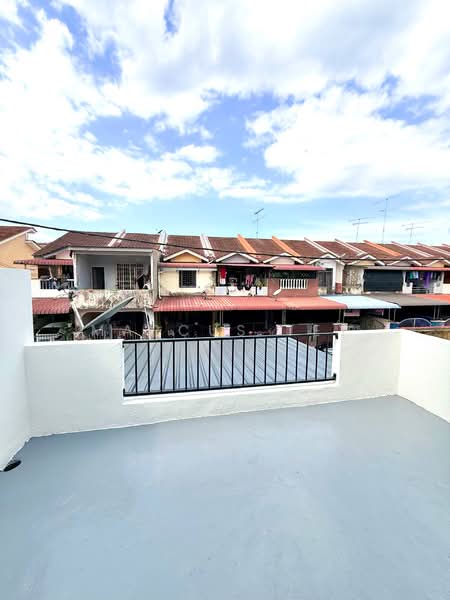 Taman Sri Kluang untuk Untuk Dijual - RM 230,000, Mac 2026 - Exterior - PropertyGuru.com.my