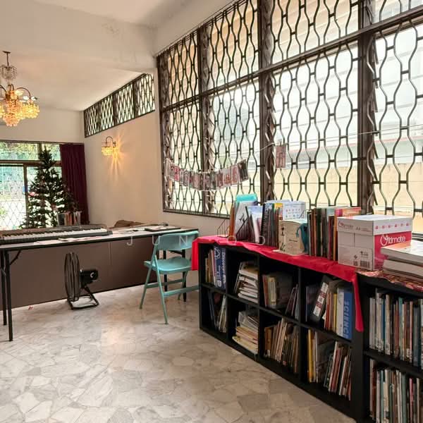 Semi-Detached House for Sale in Tanjung Bungah (Penang) - Jun Ooi - Study - PropertyGuru.com.my