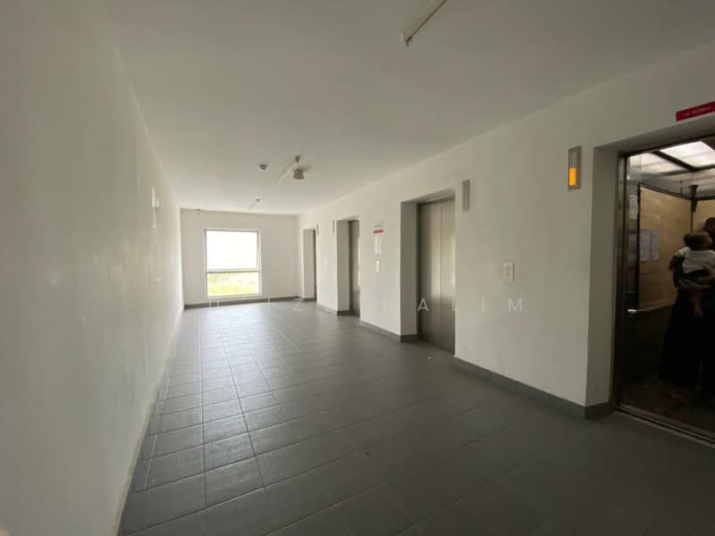 Service Residence for Sale at Sentrovue - Mu'izz Halim - Corridor - PropertyGuru.com.my