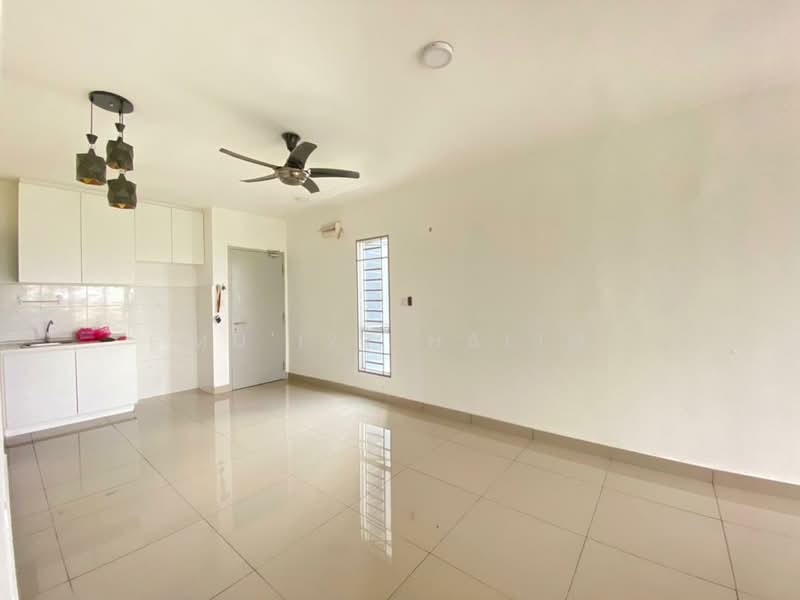 Service Residence for Sale at Sentrovue - Mu'izz Halim - Kitchen - PropertyGuru.com.my