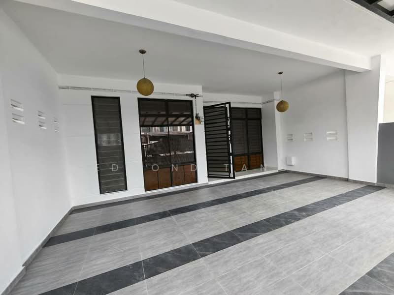 1-storey Terraced House for Sale in Setia Eco Gardens (Gelang Patah) - Edmond Tang - Entrance - PropertyGuru.com.my