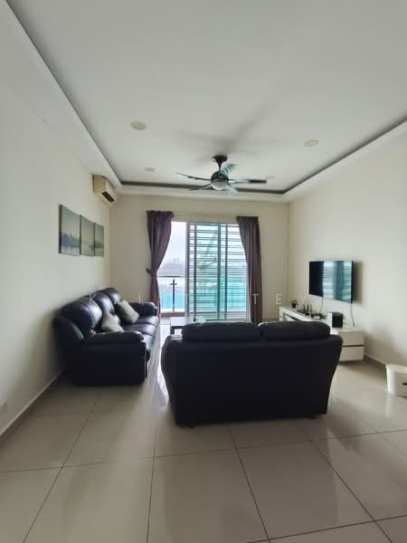 Skysuites @ Meldrum Hills untuk Untuk Disewa - RM 1,000 /bulan, Mac 2026 - Living Room - PropertyGuru.com.my
