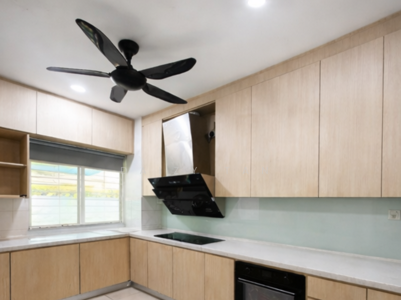 2.5-storey Terraced House for Sale in Bandar Bukit Puchong (Puchong) - Daizy Tan - Kitchen - PropertyGuru.com.my