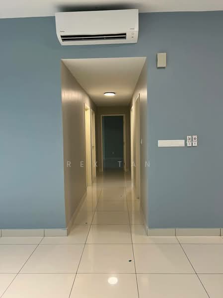 Service Residence for Rent at Parc 3 - Rex Tan - Corridor - PropertyGuru.com.my