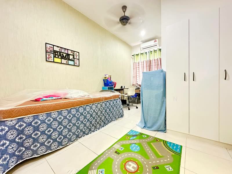 2-storey Terraced House for Sale in Shah Alam (Selangor) - Noraini Dahan - Bedroom - PropertyGuru.com.my