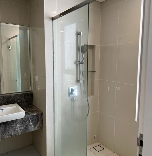 The Westside Two untuk Untuk Disewa - RM 4,800 /bulan, Mac 2026 - Bathroom - PropertyGuru.com.my