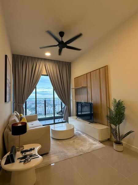 8th & Stellar untuk Untuk Disewa - RM 3,500 /bulan, Mac 2026 - Living Room - PropertyGuru.com.my