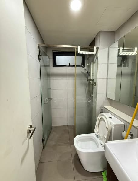 Three33 Residence untuk Untuk Disewa - RM 1,700 /bulan, Mac 2026 - Bathroom - PropertyGuru.com.my