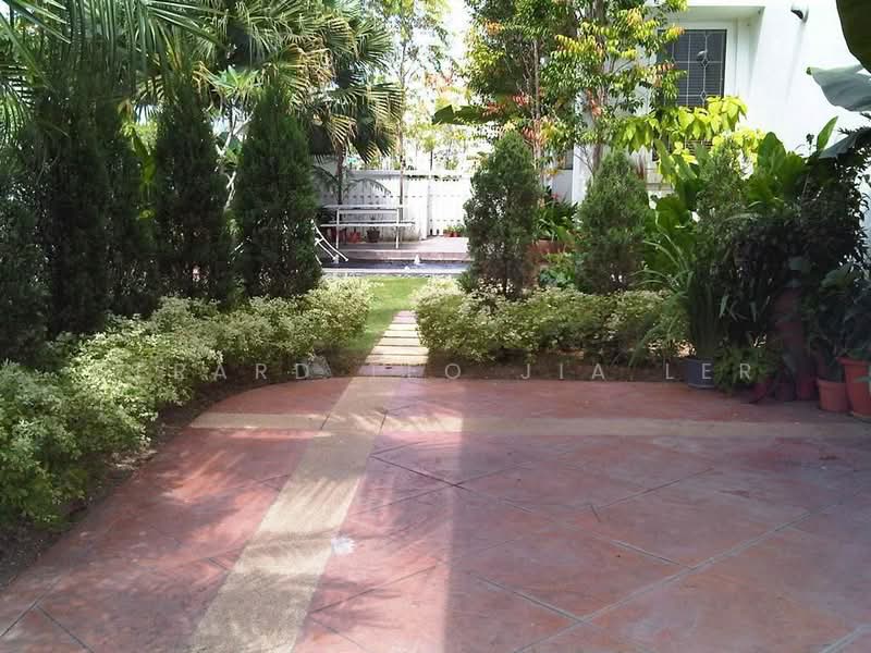 2.5-storey Terraced House for Sale in Tanjung Tokong (Penang) - Gerard Teo Jia Ler - Garden - PropertyGuru.com.my