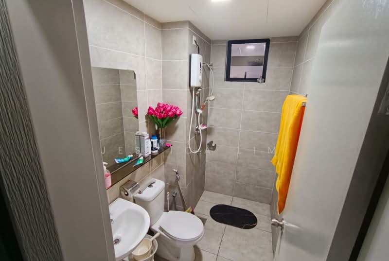 Condominium for Rent at Mizumi Residences - Jessica Lim - Bathroom - PropertyGuru.com.my