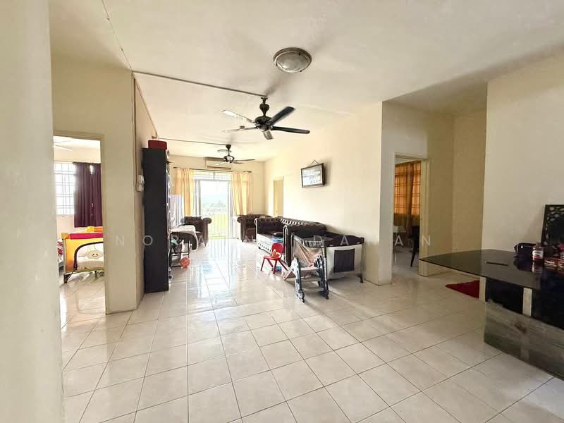 Platinum Hill PV 5 untuk Untuk Dijual - RM 420,000, Mac 2026 - Living Room - PropertyGuru.com.my