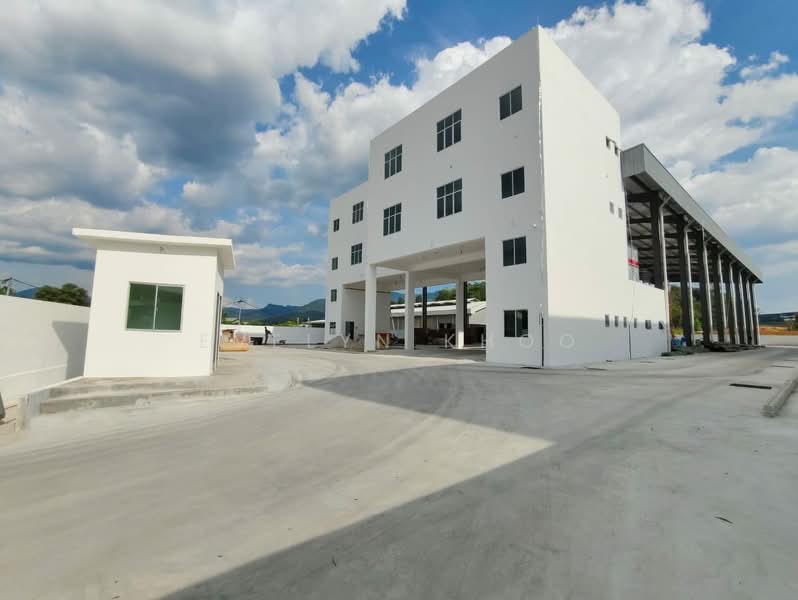 Warehouse for Rent in Serendah (Selangor) - Evelyn Khoo - Exterior - PropertyGuru.com.my
