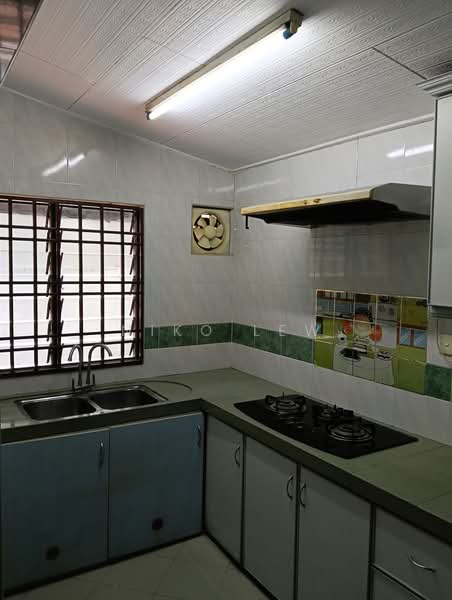 Semi-Detached House for Sale in Taman Serene (Johor Bahru) - Niko Lew - Kitchen - PropertyGuru.com.my