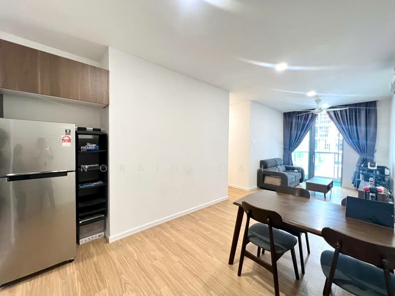 Condominium for Sale at Lakefront Residence - Noraini Dahan - Living Room - PropertyGuru.com.my