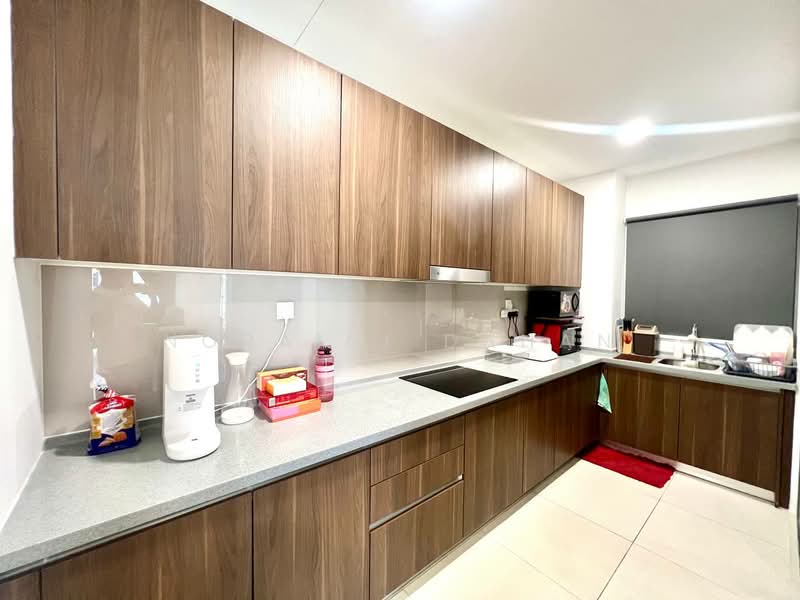 Condominium for Sale at Lakefront Residence - Noraini Dahan - Kitchen - PropertyGuru.com.my