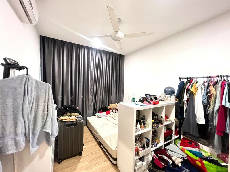 Condominium for Sale at Lakefront Residence - Noraini Dahan - Bedroom - PropertyGuru.com.my