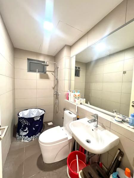 Condominium for Sale at Lakefront Residence - Noraini Dahan - Bathroom - PropertyGuru.com.my